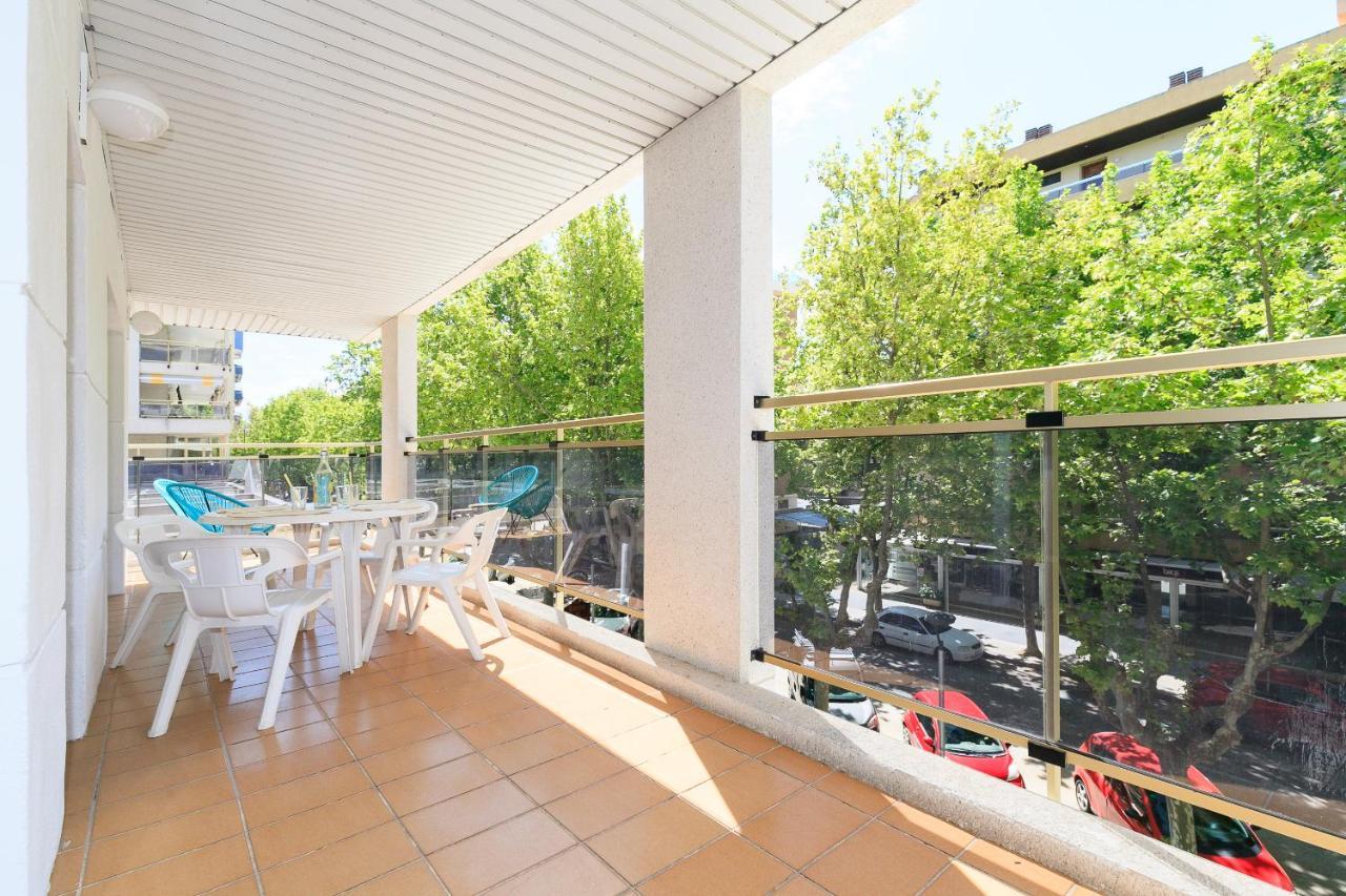 Uhc Michelangelo Apartments Salou Eksteriør bilde