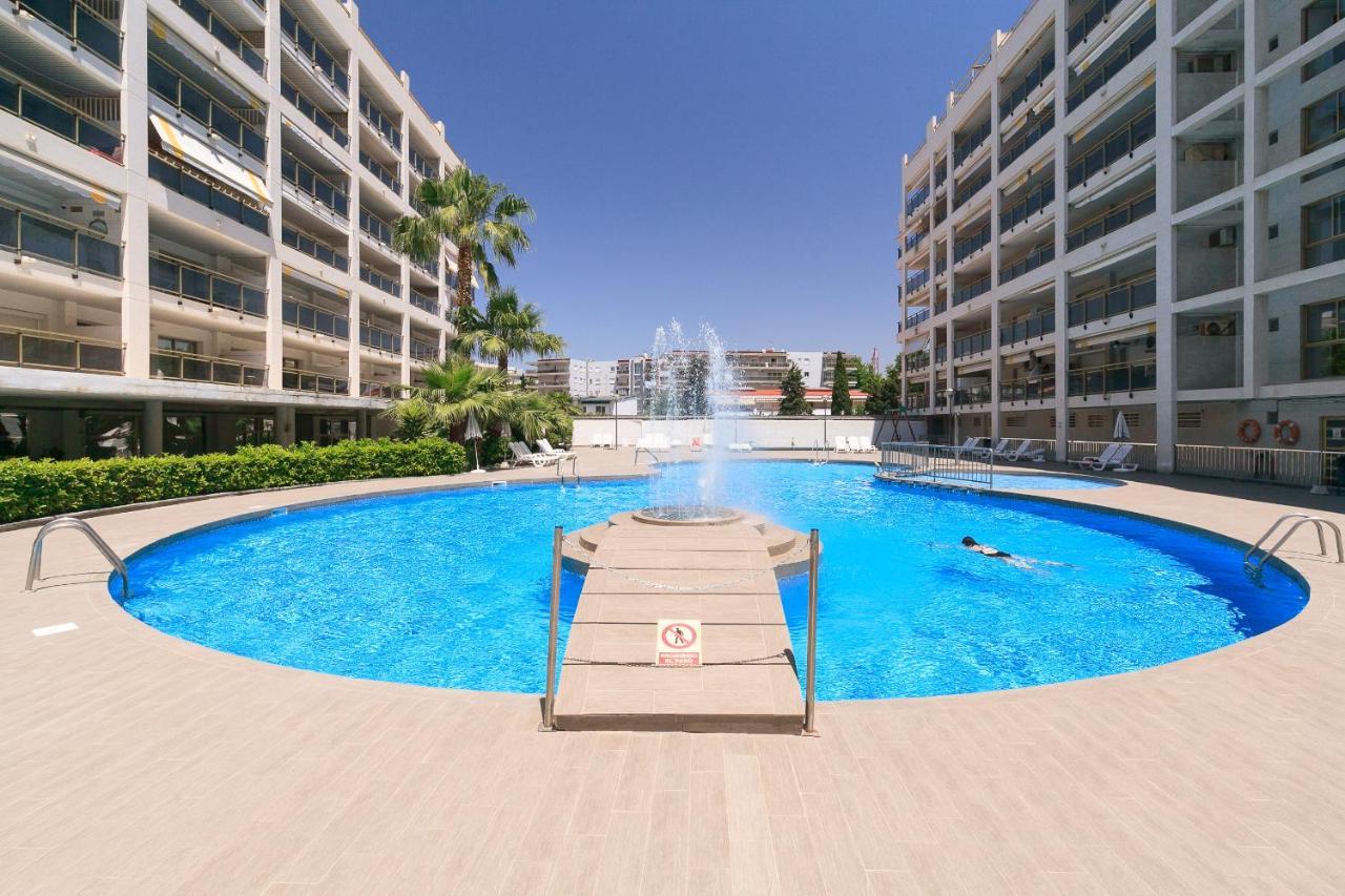 Uhc Michelangelo Apartments Salou Eksteriør bilde
