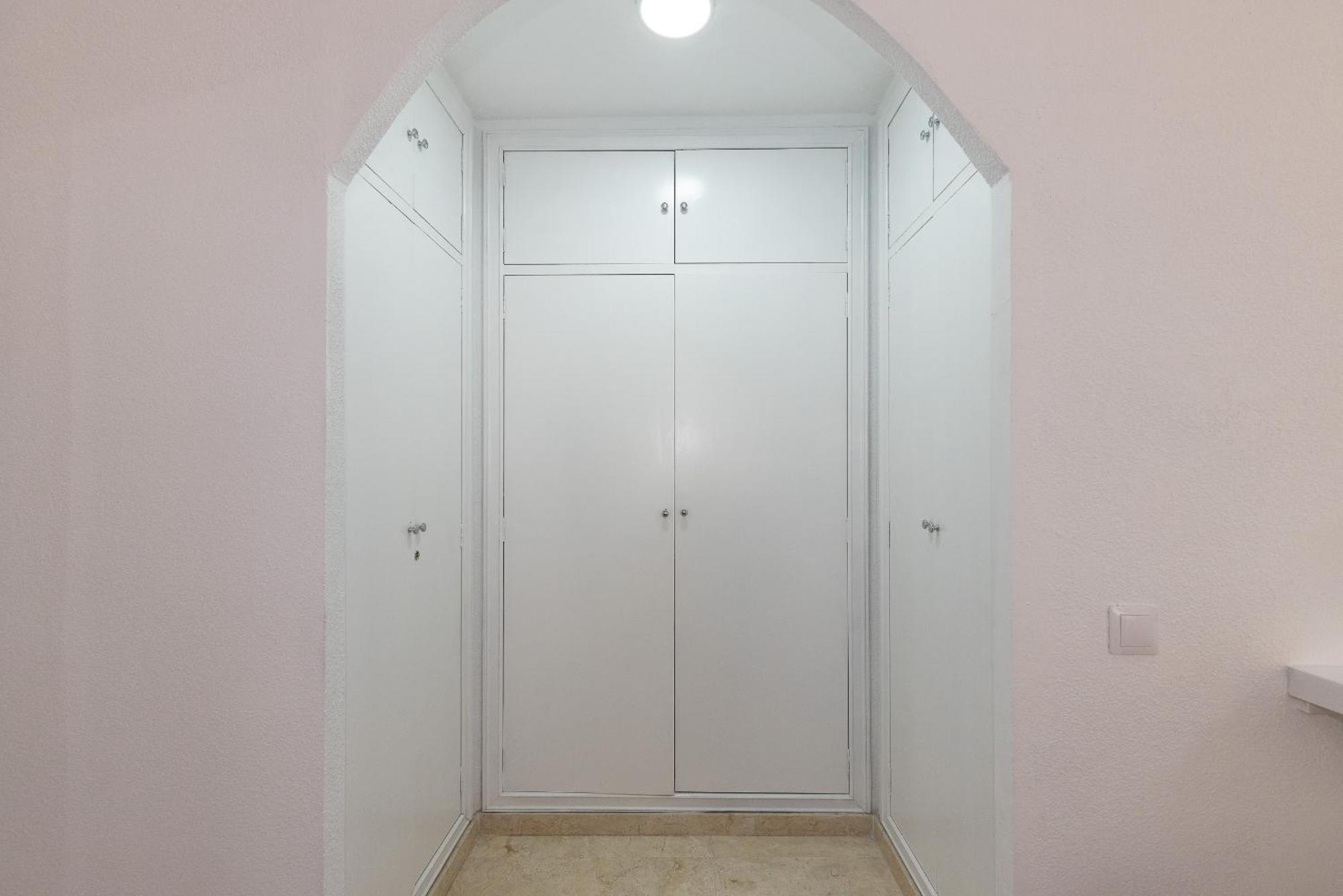 Uhc Michelangelo Apartments Salou Rom bilde