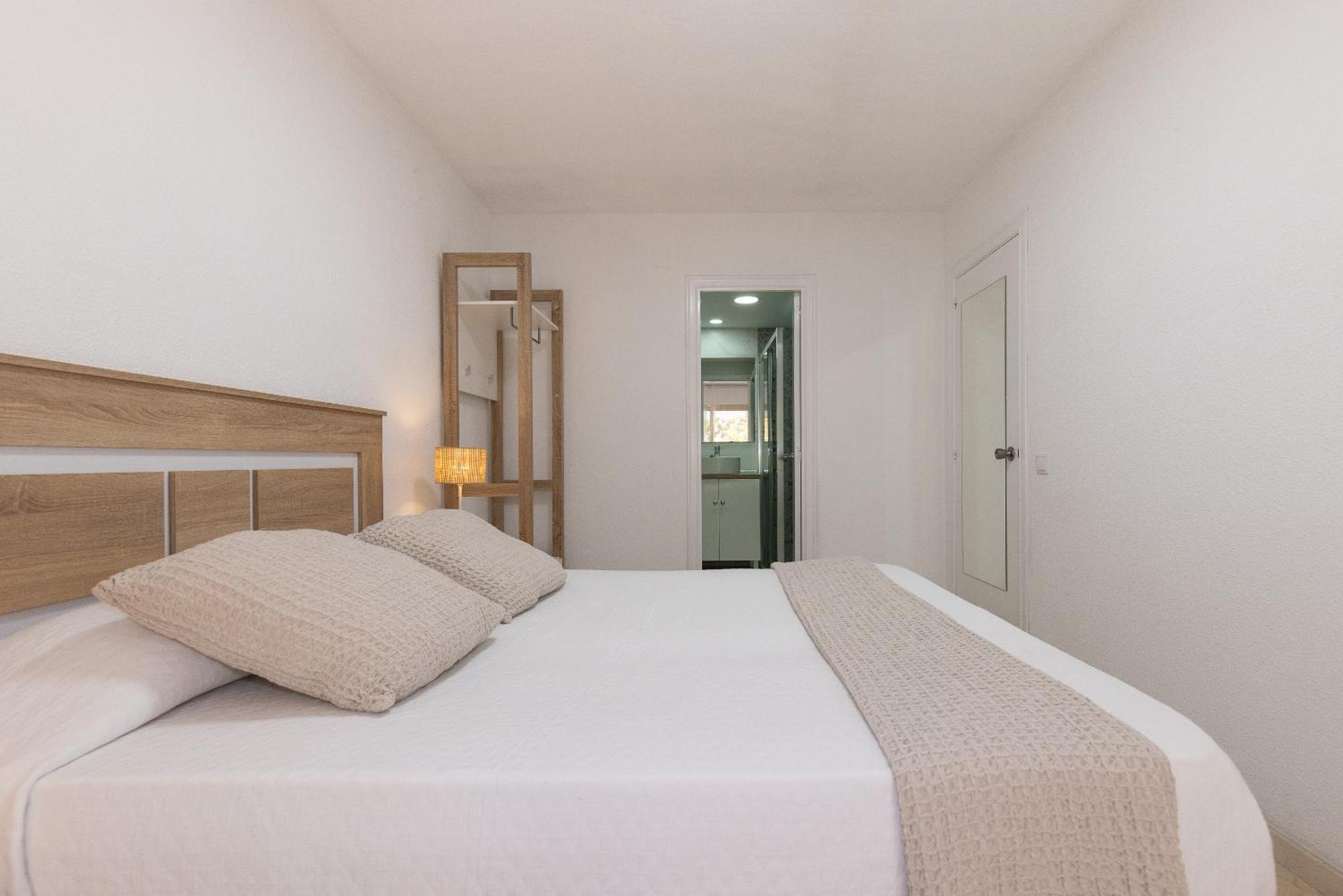 Uhc Michelangelo Apartments Salou Rom bilde