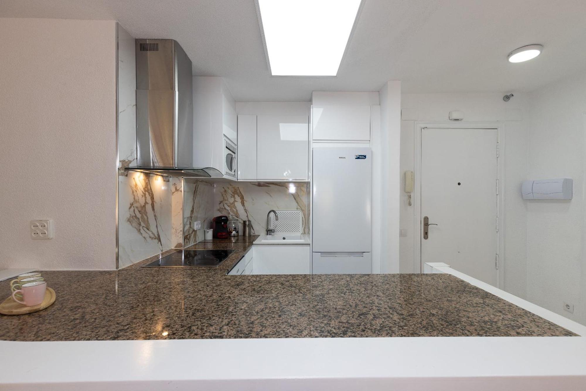Uhc Michelangelo Apartments Salou Rom bilde