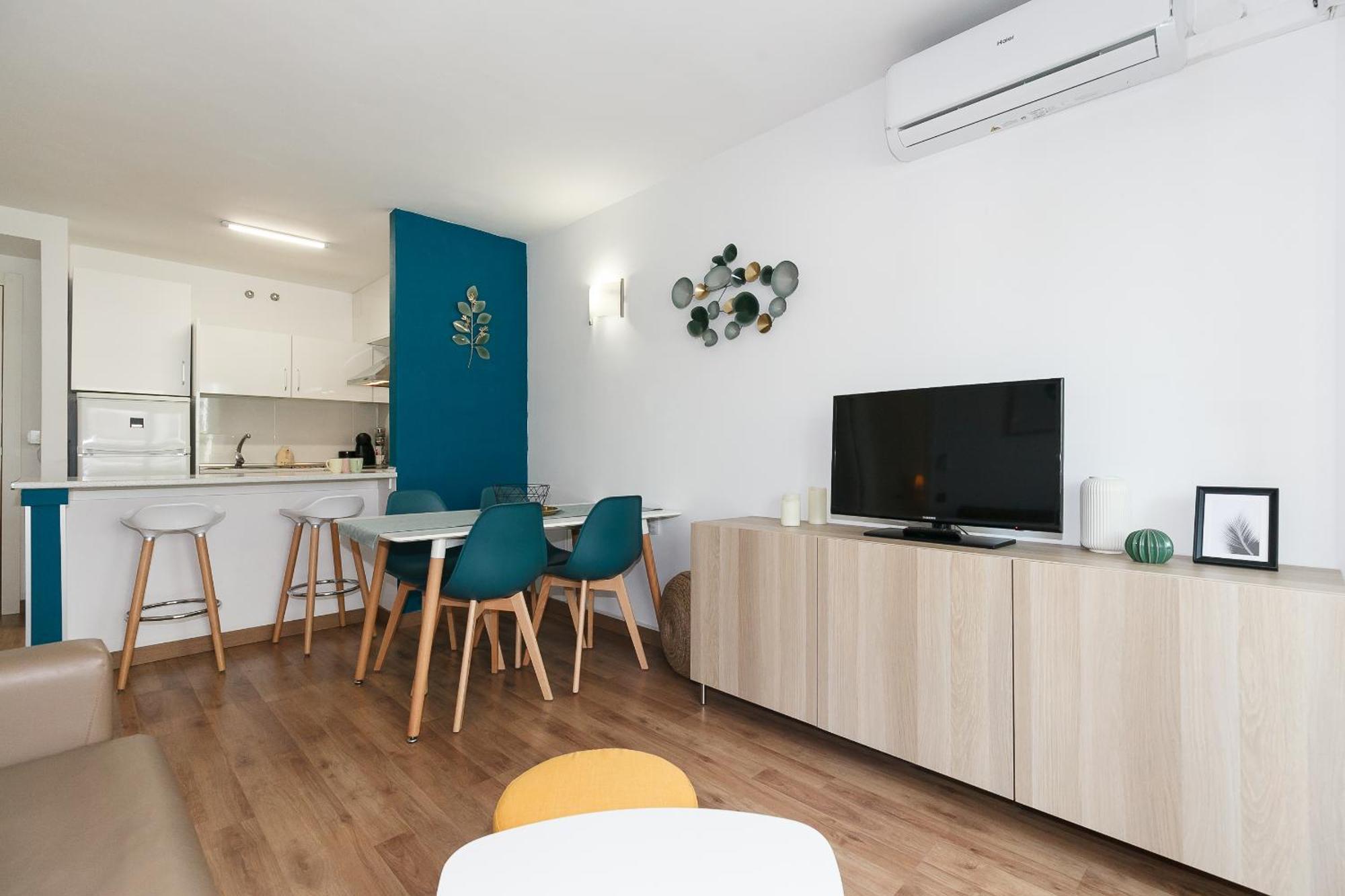 Uhc Michelangelo Apartments Salou Rom bilde