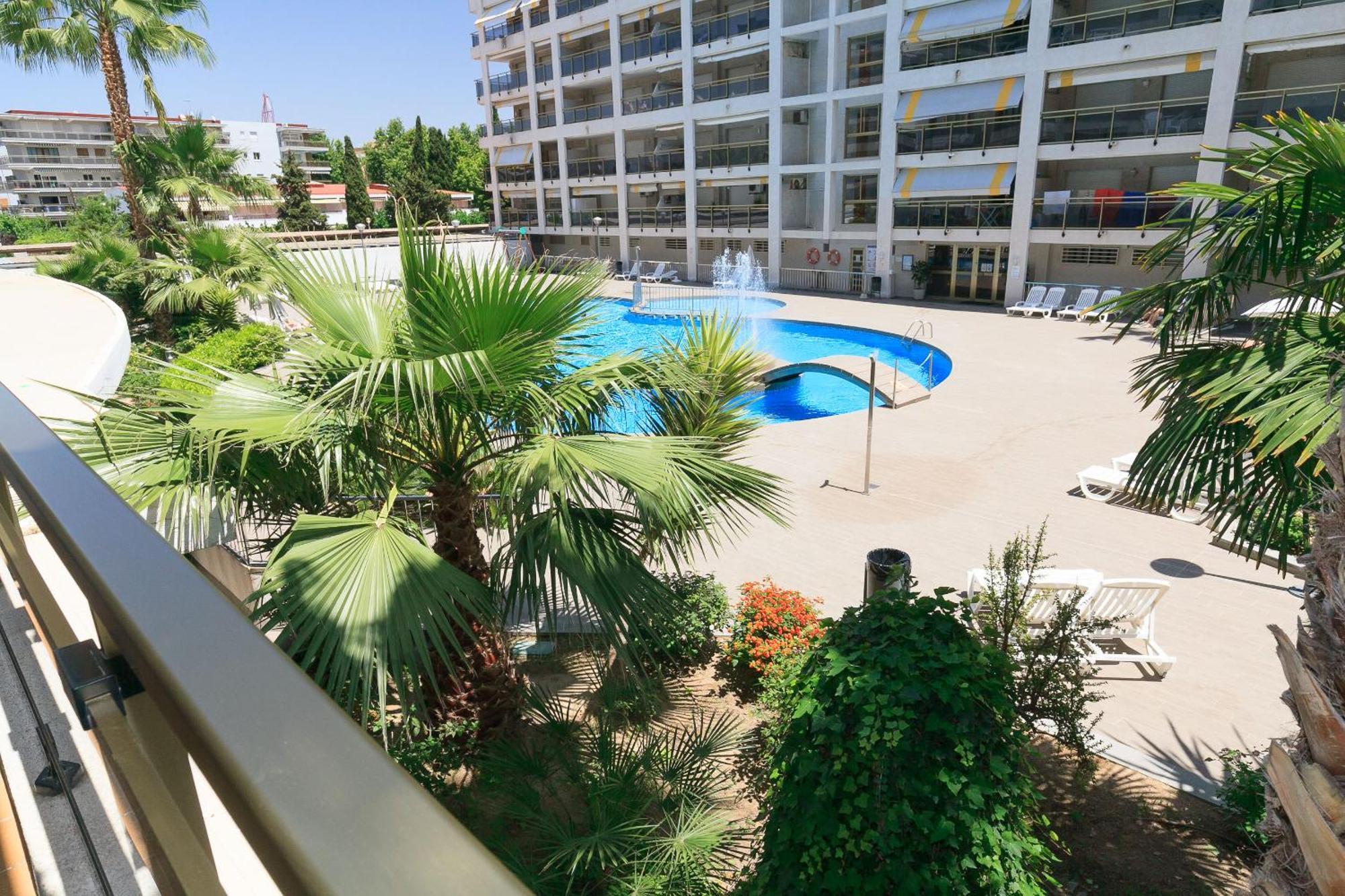 Uhc Michelangelo Apartments Salou Rom bilde